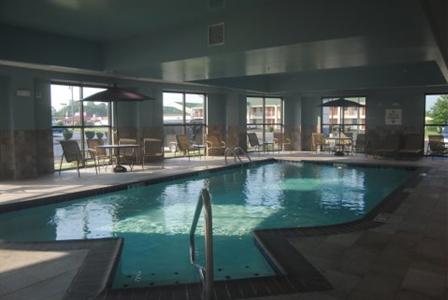 Holiday Inn Express Hotel & Suites Covington (Tennessee)