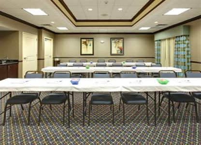 Holiday Inn Express Hotel & Suites Covington (Tennessee)