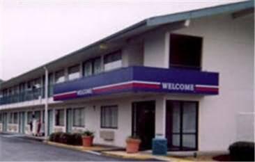 Motel 6 Lumberton