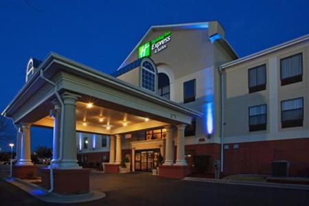 Holiday Inn Express Laurinburg