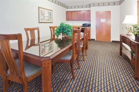 Holiday Inn Express Laurinburg