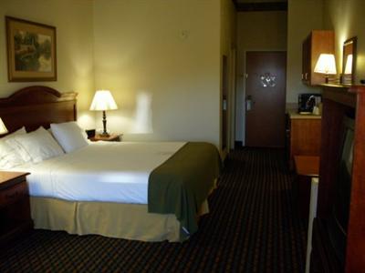 Holiday Inn Express Laurinburg