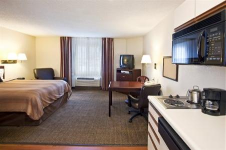 Candlewood Suites Clearwater