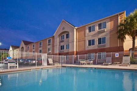 Candlewood Suites Clearwater