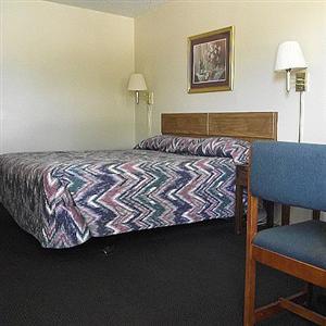 Glen Rose Inn & Suites