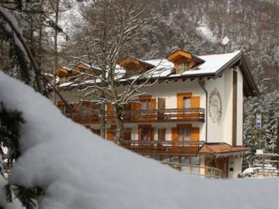 Garni Lago Nembia Hotel San Lorenzo in Banale