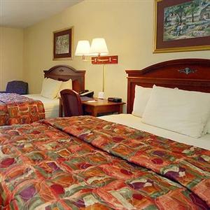 Econo Lodge Inn & Suites Waco