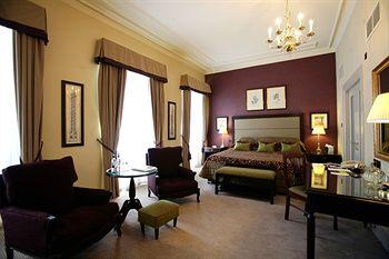 The George Hotel Edinburgh