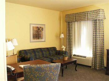 Hampton Inn & Suites Natchez