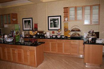 Hampton Inn & Suites Stamford