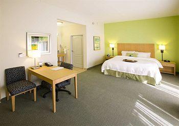 Hampton Inn & Suites Sarasota-Bradenton Airport