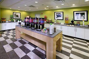 Hampton Inn & Suites Sarasota-Bradenton Airport