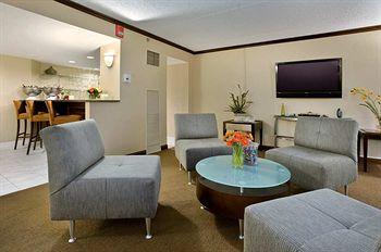 Hilton Boston / Woburn