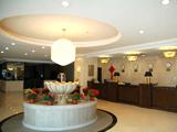 Yifeng Business Hotel