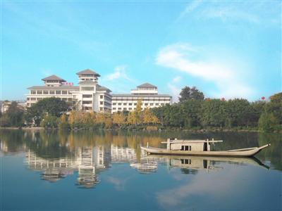 Ronghu Lake Hotel