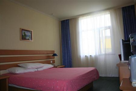 Home Inn Wuhu Jiuhuashan Road