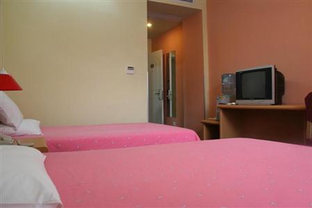 Home Inn Wuhu Jiuhuashan Road