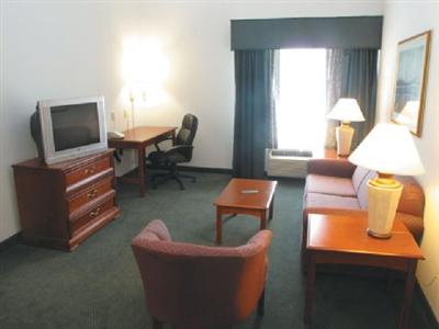 La Quinta Inn & Suites Fort Myers Airport