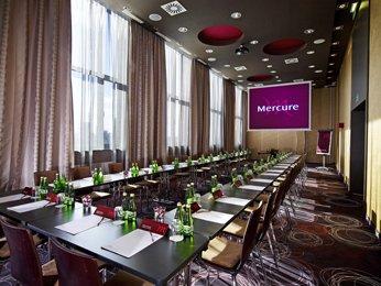 Mercure Warszawa Grand