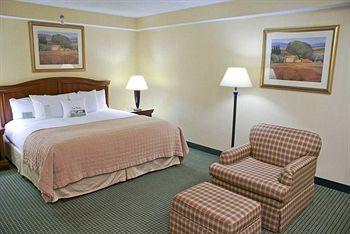 DoubleTree by Hilton Hotel Mahwah