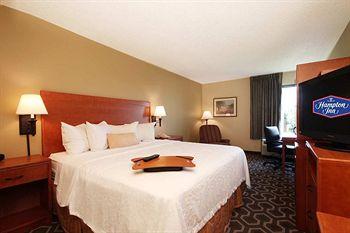 Hampton Inn Tampa International Airport / Westshore