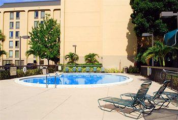 Hampton Inn Tampa International Airport / Westshore