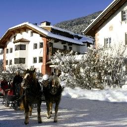 Strasserwirt**** Herrenansitz zu Tirol