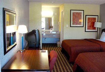 Colonial Inn Corsicana