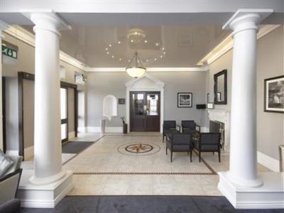 The New Southlands Hotel