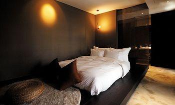 JS Boutique Hotel