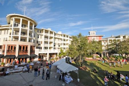 Courtyard Sandestin at Grand Boulevard