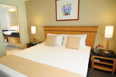 Radisson Hotel And Suites Sydney