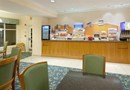 Holiday Inn Express Hotel & Suites Salisbury Delmar