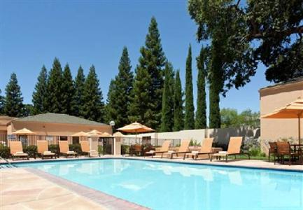 Courtyard by Marriott Sacramento Airport Natomas