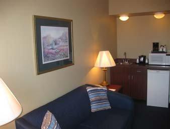 Baymont Inn & Suites Coralville