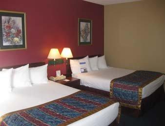 Baymont Inn & Suites Coralville