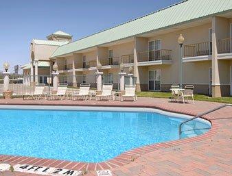 Baymont Inn & Suites Amarillo