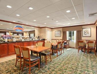 Baymont Inn & Suites Ft. Leonard / St. Robert