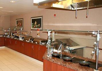 Courtyard by Marriott Republic Airport Long Island/Farmingdale