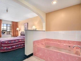 Super 8 Motel Grand Prairie