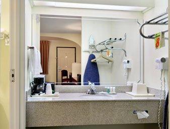 Super 8 Motel Grand Prairie