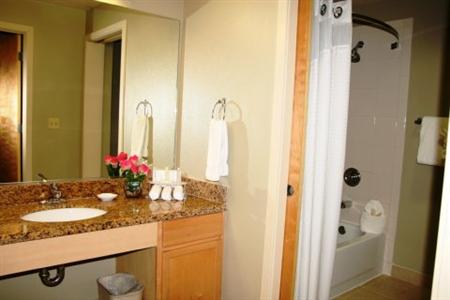 Holiday Inn Express & Suites Fremont Milpitas Central