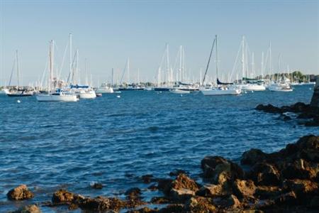 Wyndham Inn on the Harbor