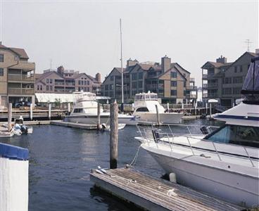 Wyndham Inn on the Harbor