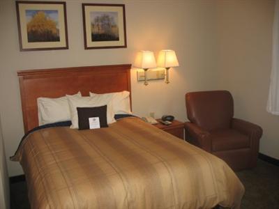 Candlewood Suites Pearl