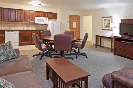 Staybridge Suites Akron-Stow-Cuyahoga Falls