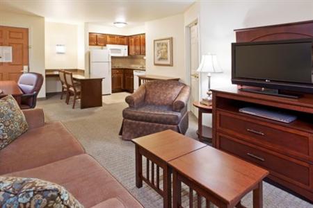 Staybridge Suites Akron-Stow-Cuyahoga Falls