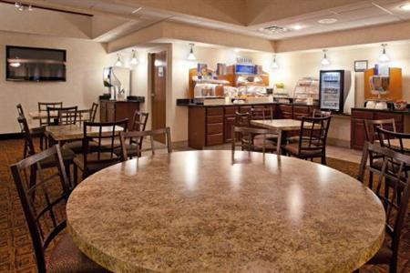 Holiday Inn Express Tiffin
