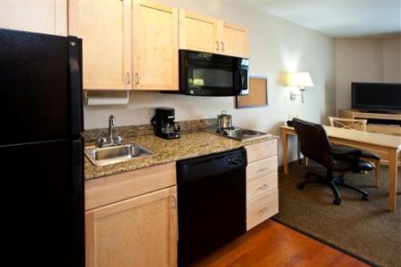 Candlewood Suites Ft Myers North I-75