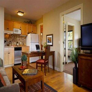 Green Mountain Suites Hotel